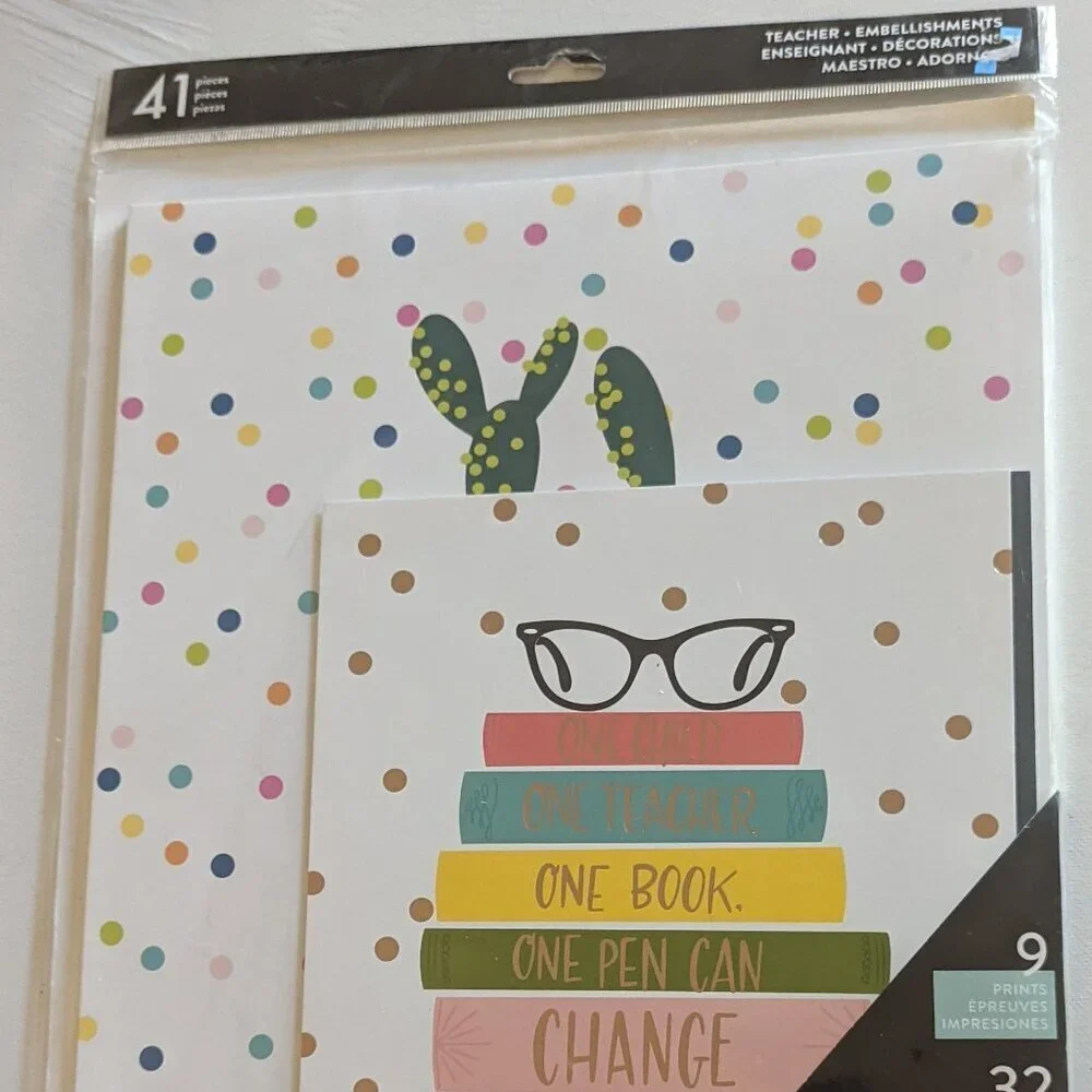 NWT Happy Planner Teacher 'Change the World' 41pc Wall Art Kit Classroom School